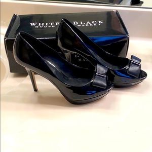 Black patent pumps